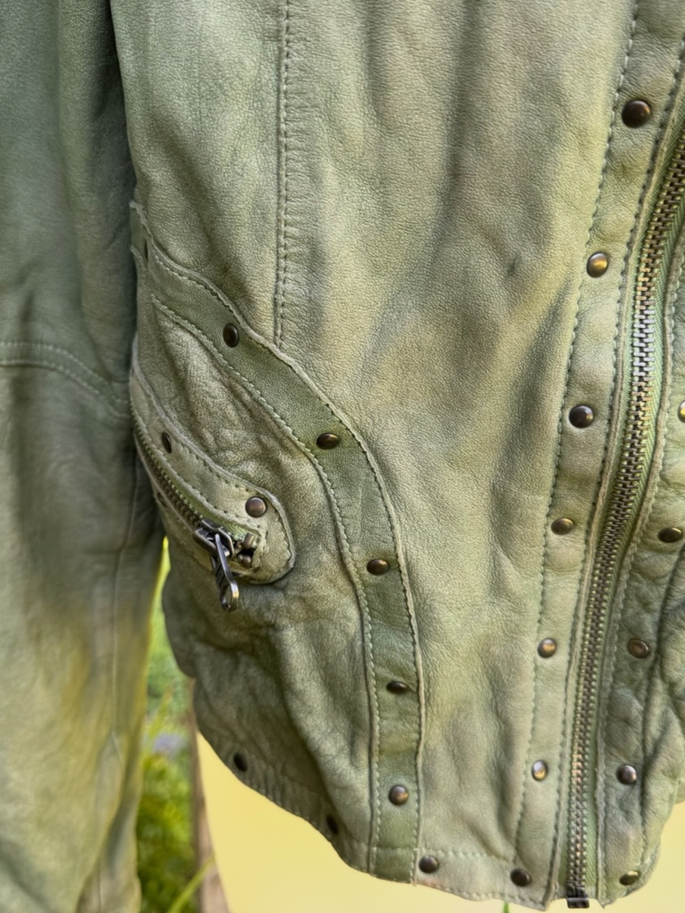 VINTAGE WILSON LEATHER GREEN JACKET, DISTRESSED, size S - Picture 8 of 12